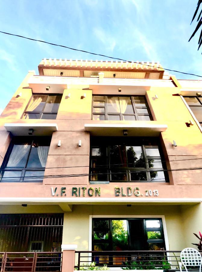 V.F. Riton Apartelle ลาวัก ภายนอก รูปภาพ